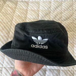 Adidas Classic Black Bucket Hat